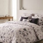 نیم‌ست ملحفه کش‌دار و روبالشی طرح برگ‌های ارغوان - Image 7