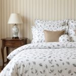 نیم‌ست ملحفه و روبالشی طرح برگ‌های مینیمال (زمینه سفید) - Image 9
